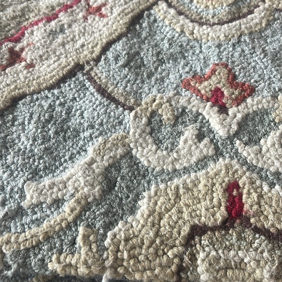 COPY - Elegant Pier 1 Multicolor Area Rug - Picture 8 of 9